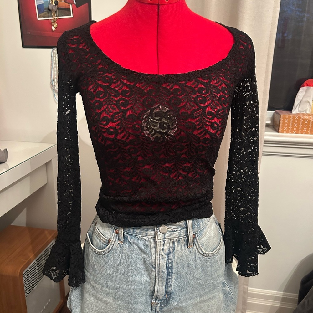 Suzy Shier top